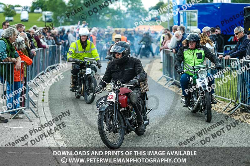 Vintage motorcycle club;eventdigitalimages;no limits trackdays;peter wileman photography;vintage motocycles;vmcc banbury run photographs